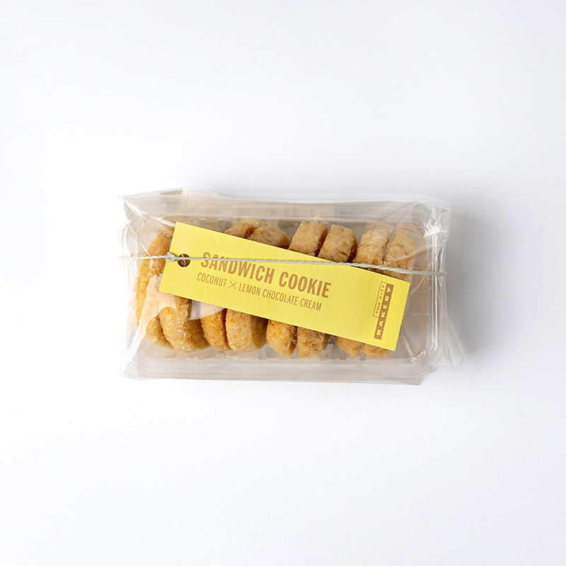 クッキーサンド ココナッツ×レモンチョコレート